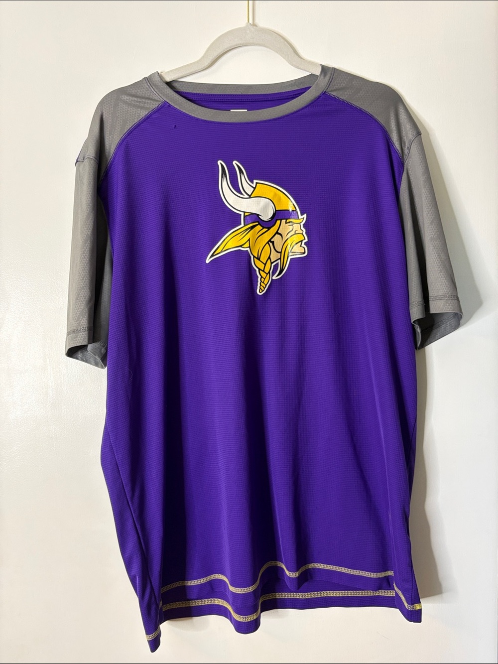 Minnesota Vikings Purple & Gray Short Sleeve Team Shirt
